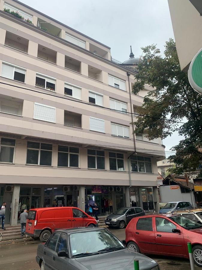 Zara Apartman Krusevac - Centar Lägenhet Exteriör bild