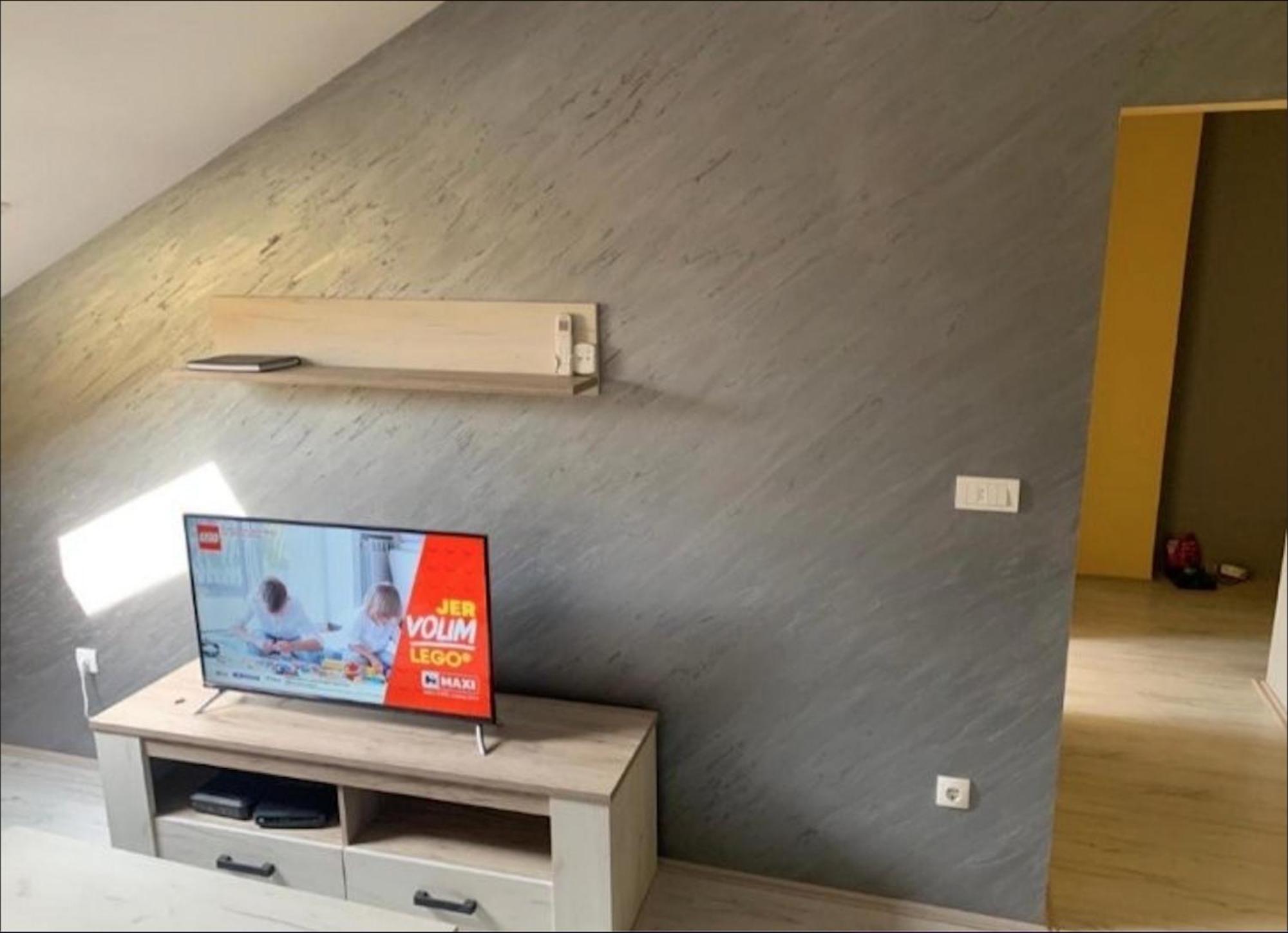 Zara Apartman Krusevac - Centar Lägenhet Exteriör bild
