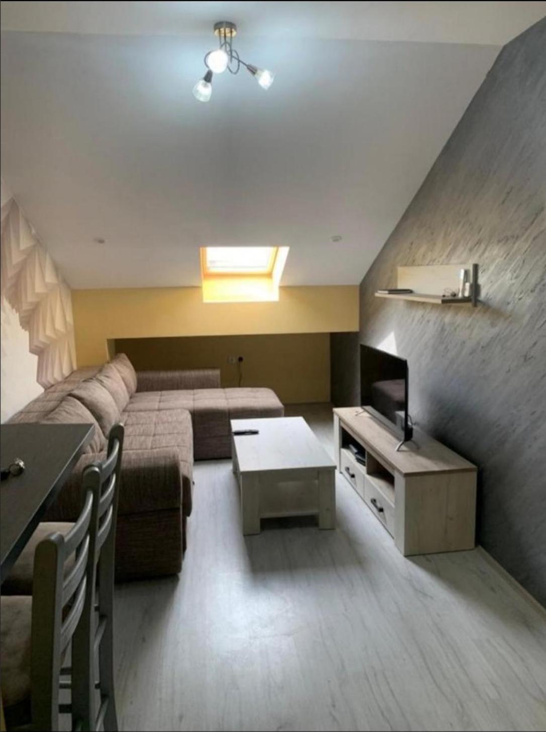 Zara Apartman Krusevac - Centar Lägenhet Exteriör bild