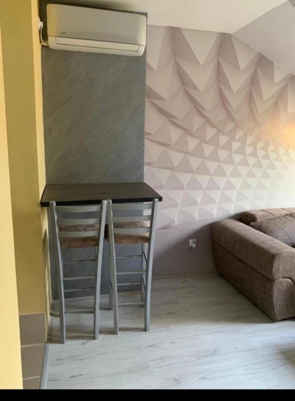Zara Apartman Krusevac - Centar Lägenhet Exteriör bild